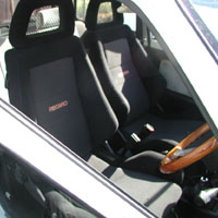 RECARO$B$N%7!<%H(B 18KB